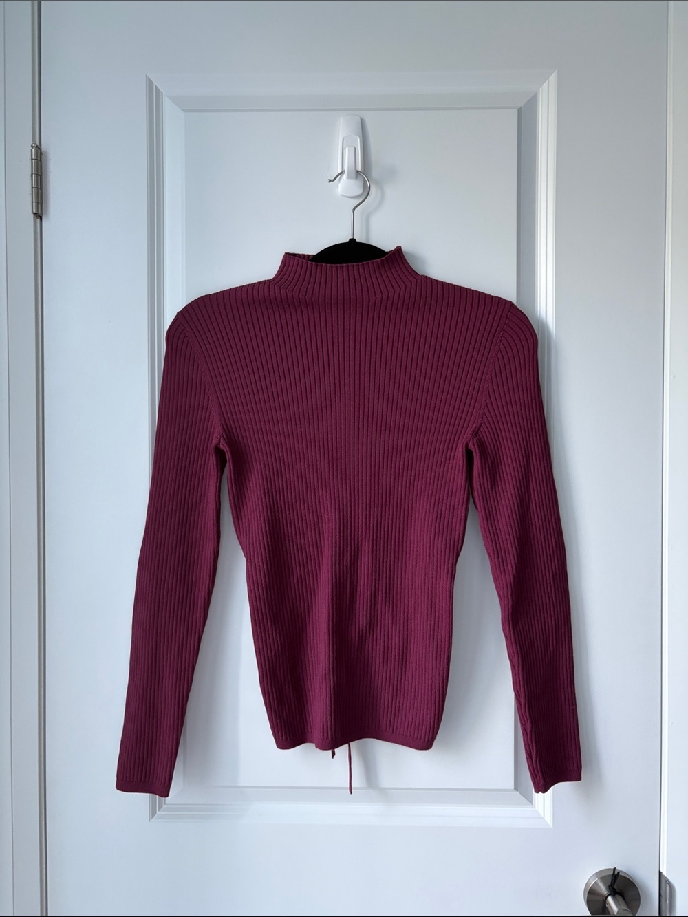 Aritzia Babaton Sculpt Knit Tie-Back Longsleeve